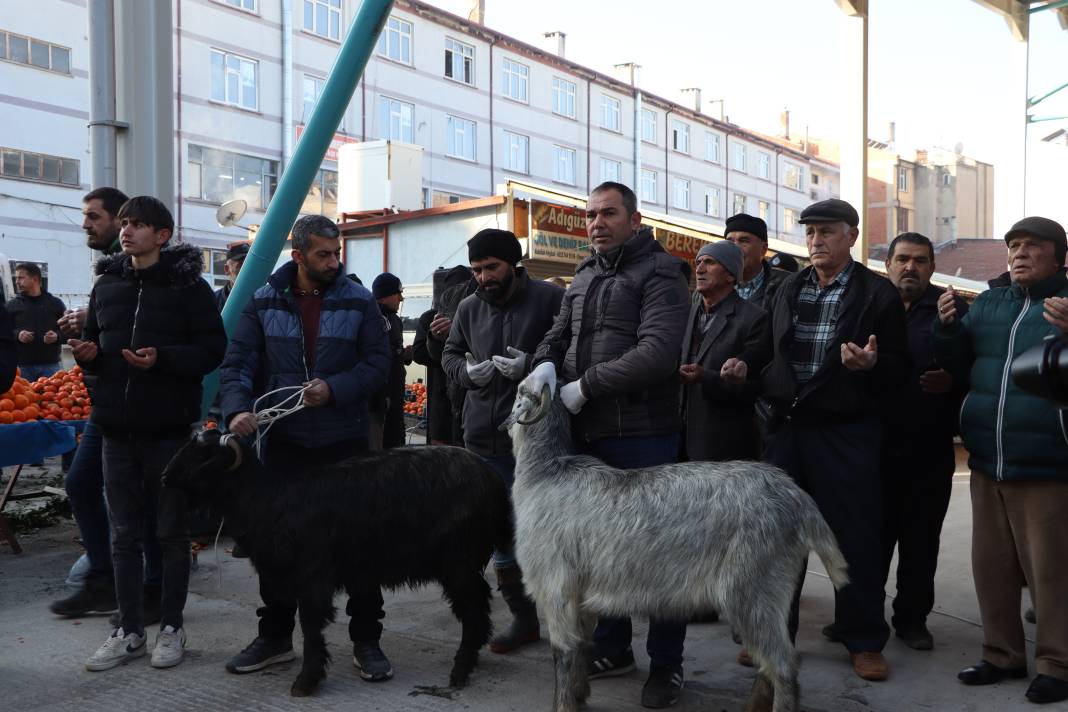 Konya’da bir belediye başkanı anne vasiyetiyle 30 milyonluk açılış yaptı 2